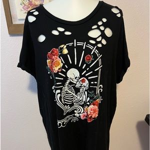 Destructed graphic tee